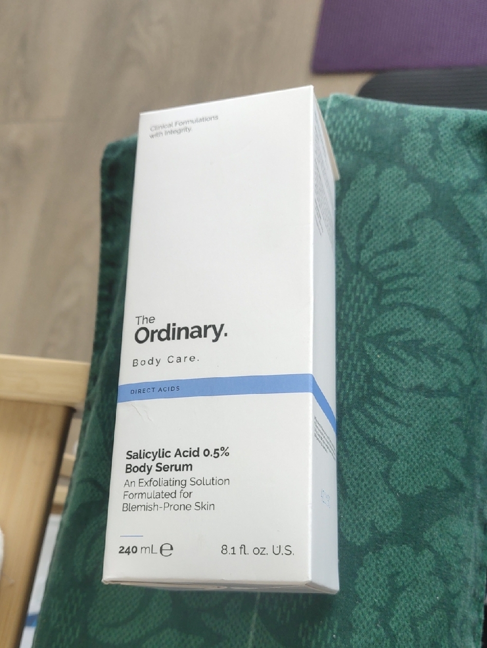 The Ordinary White Box with Blue Accent - Salicylic Acid Body Serum